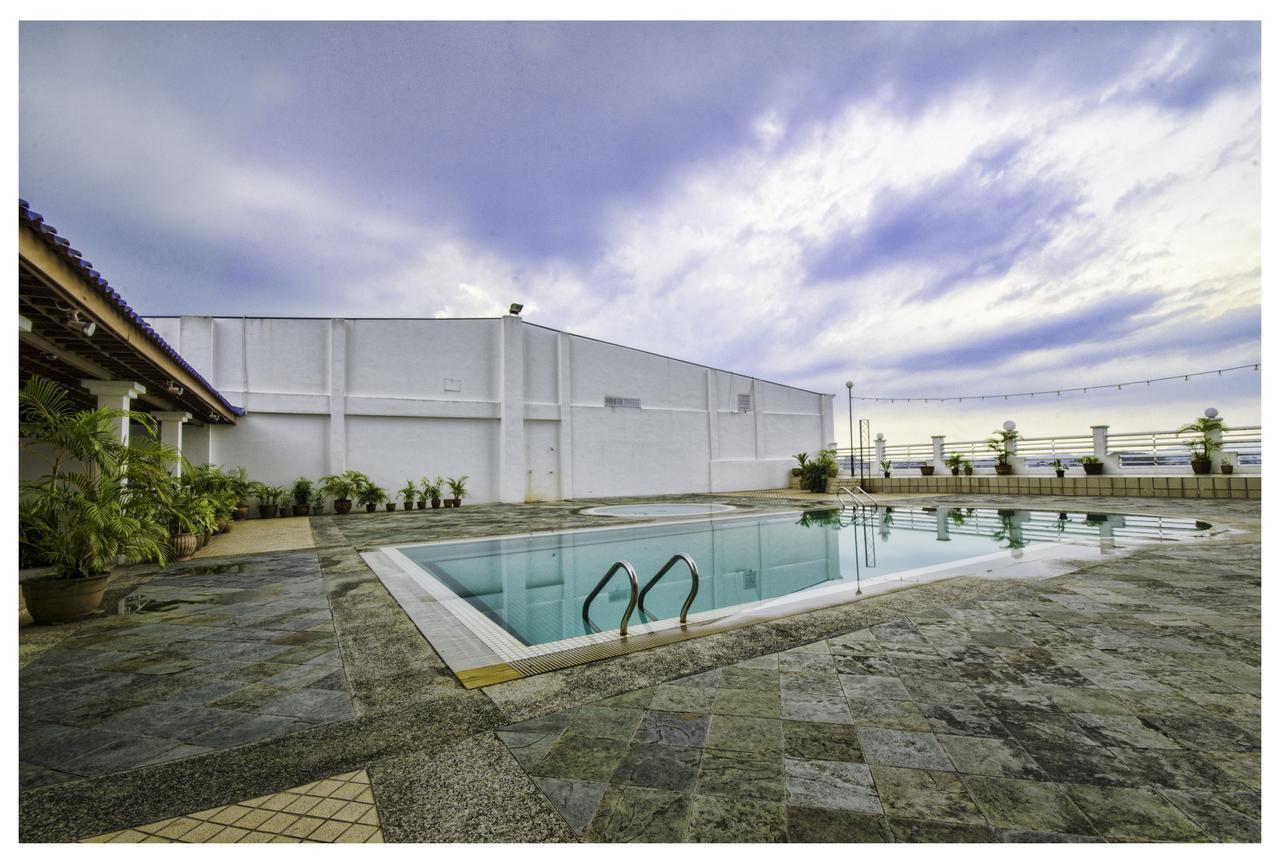 Prime City Express Hotel Kluang Exterior foto